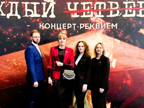 Медики Гродненщины почтили память жертв Великой Отечественной войны на концерте-реквиеме «Каждый третий»
