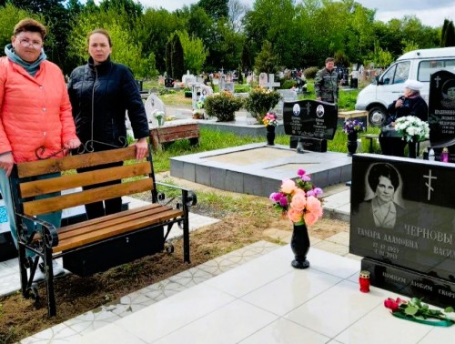 Коллектив Гродненской «Психиатрии-наркологии» проявил трогательную заботу о памяти своего бывшего руководителя, ветерана войны Василия Чернова