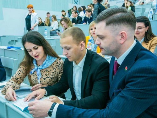 Детский хирург из Гродно стал участником заседания Молодежного совета Федерации профсоюзов Беларуси