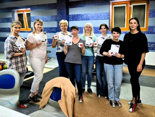 Профком 4-й поликлиники Гродно устроил для молодых работников турнир по боулингу
