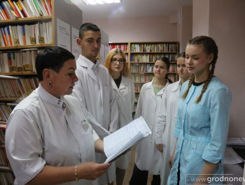 На пути к медицинской профессии. Рассказываем о работе школьников и студентов в поликлинике