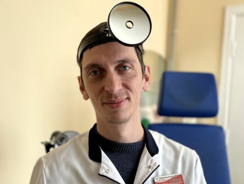 «Горло – звезда, нос – недооцененный герой, ухо – критик. А я – режиссер!» - оториноларинголог из Новогрудка о своей профессии