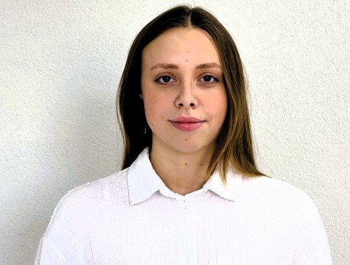 Учащаяся Гродненского медколледжа Карина Гаврилкевич удостоена стипендии Федерации профсоюзов Беларуси