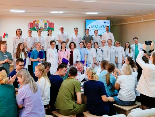 В Гродненской БСМП посвятили в профессию молодых специалистов