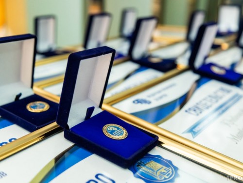 ОТЛИЧНИКИ И АКТИВИСТЫ – СТИПЕНДИАТЫ ФПБ. ОБЛАДАТЕЛЕЙ ПРОФСОЮЗНОГО ГРАНТА ЧЕСТВОВАЛИ В МИНСКЕ  