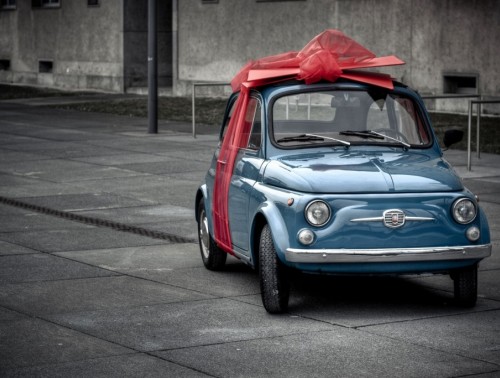 ПОДАРОК НА КАКУЮ СУММУ МОЖНО ПОЛУЧИТЬ В 2026 ГОДУ БЕЗ УПЛАТЫ ПОДОХОДНОГО НАЛОГА? 