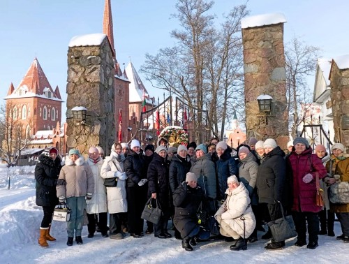 Медики Лидчины открыли туристический сезон поездкой в «Великое княжество Сула»