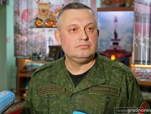 ВНЕЗАПНЫЕ СБОРЫ: ПОЧЕМУ ПОВЕСТКИ ВРУЧАЮТ «ДЕНЬ В ДЕНЬ» И КОГО МОГУТ ОСВОБОДИТЬ ОТ СЛУЖБЫ?