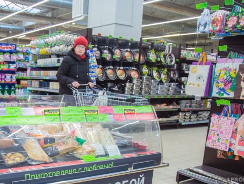 Цены необоснованно высокие, а товары некачественные? Обращайтесь в профсоюзные общественные приемные 