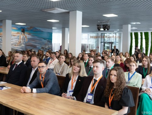 Профсоюзный форум собрал в «Логойском» молодых медиков со всей страны 