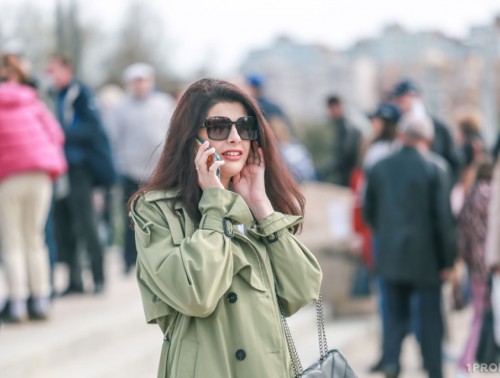 Можно ли отключать телефон после работы: юрист поставила точку в споре нанимателей и работников 