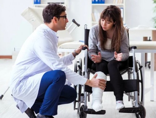 В Гродненской области профсоюз помог медикам получить положенную надбавку