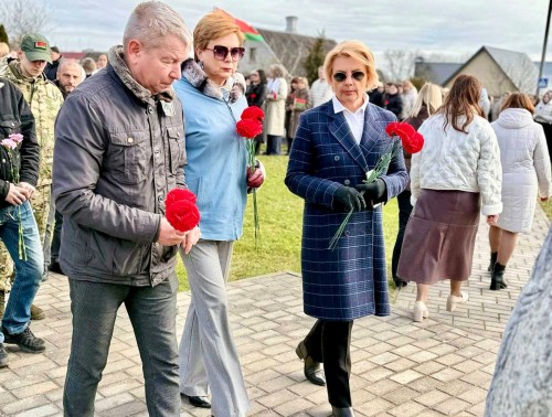 Волковысские медики почтили память жертв фашизма