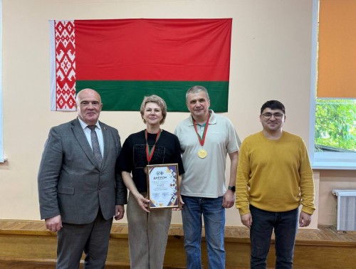 Команда Новогрудской ЦРБ стала победителем областных соревнований по настольному теннису