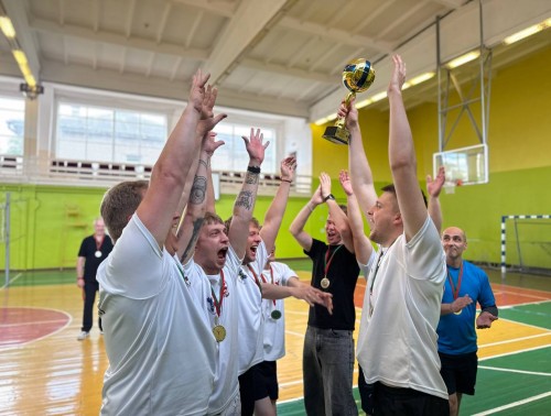 Мужская команда областной станции скорой медицинской помощи – чемпион волейбольного турнира 