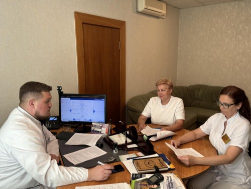 Профсоюз посмотрел, как в Гродненской «Психиатрии-наркологии» выполняют коллективный договор