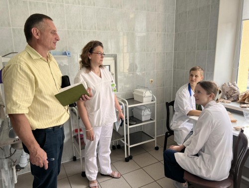 Профсоюз проверил условия труда медицинского студотряда в Гродно