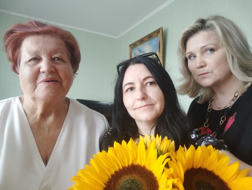 Профактив детской поликлиники Гродно поздравил с 90-летием бывшую коллегу Ольгу Ивановну Коняеву 